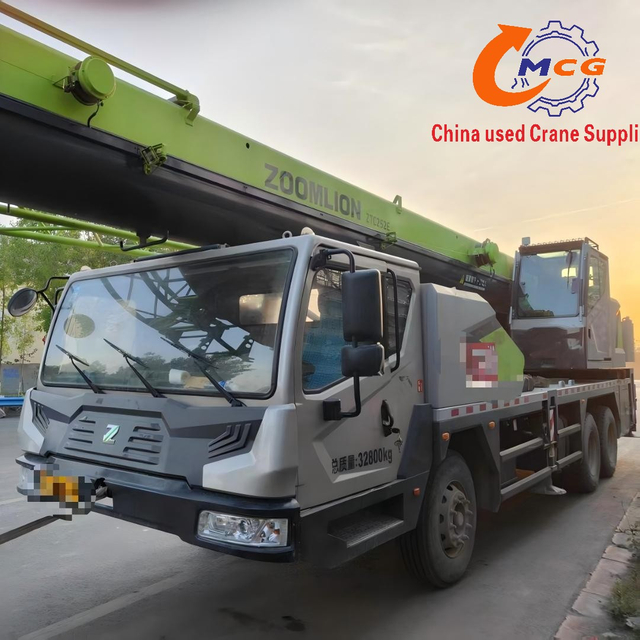 قابل اعتماد 2021 زوملین 25 ٹن 5 سیکشن بوم نے ٹرک کرین کا استعمال کیا ، معقول قیمت پر۔